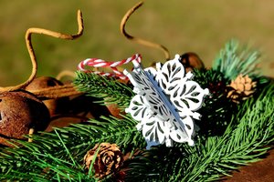 3D Snowflake Ornament, Snowflake Ornament, 3D Christmas Ornaments, Wood Cut Snowflake, White Snowflake, Snowflake Decor, Wooden Snowflake