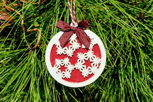 Wooden Snowflake Ornament, Layered Ornament, Snowflake Round Christmas Tree Ornament, Wooden Christmas Ornament, Red and White, Christmas