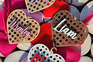 Valentine's Day Tags, Custom Valentines Day Basket Tags, Wooden Name Tags, Valentine Heart Tag, Rattan Cane Gift Tag, Gift Basket Tag, Vday