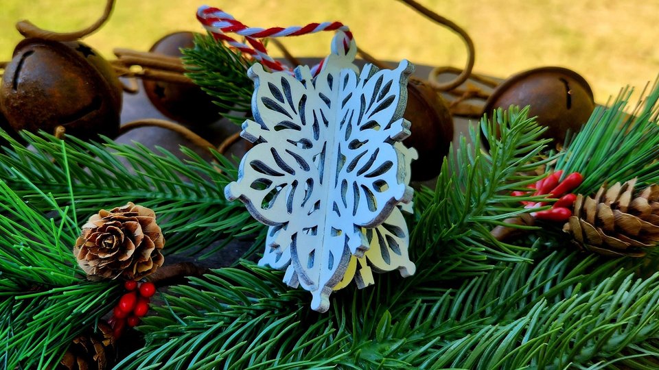3D Snowflake Ornament, Snowflake Ornament, 3D Christmas Ornaments, Wood Cut Snowflake, White Snowflake, Snowflake Decor, Wooden Snowflake