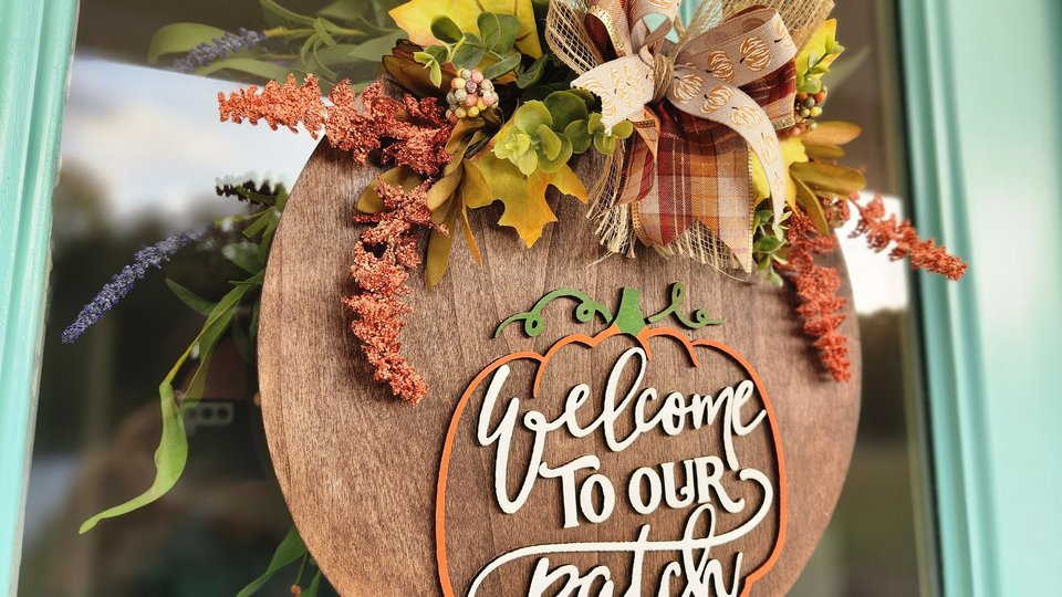 Pumpkin Door Hanger, Fall Door Sign, Welcome To Our Patch Sign, Thanksgiving Door Hanger, Autumn Welcome Sign, Halloween Door Sign, 3D sign