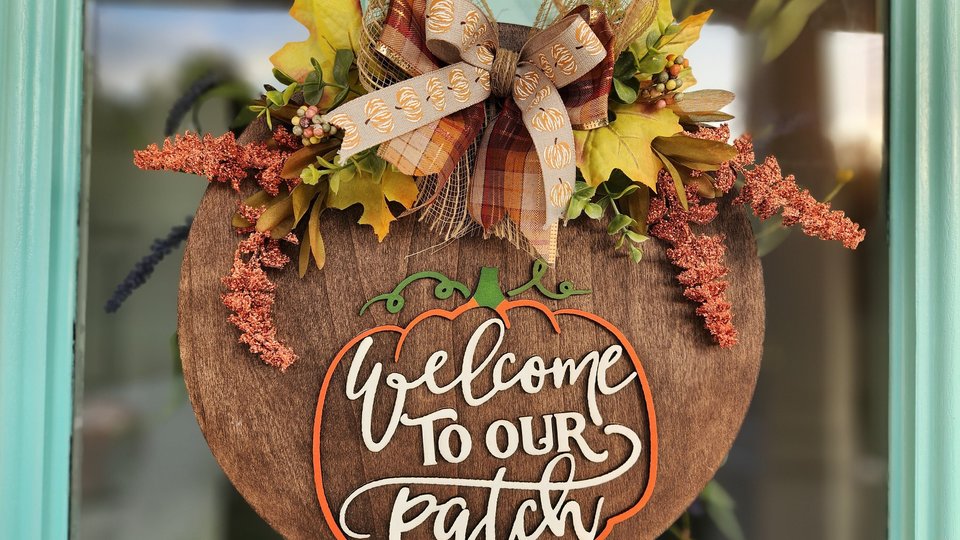 Pumpkin Door Hanger, Fall Door Sign, Welcome To Our Patch Sign, Thanksgiving Door Hanger, Autumn Welcome Sign, Halloween Door Sign, 3D sign