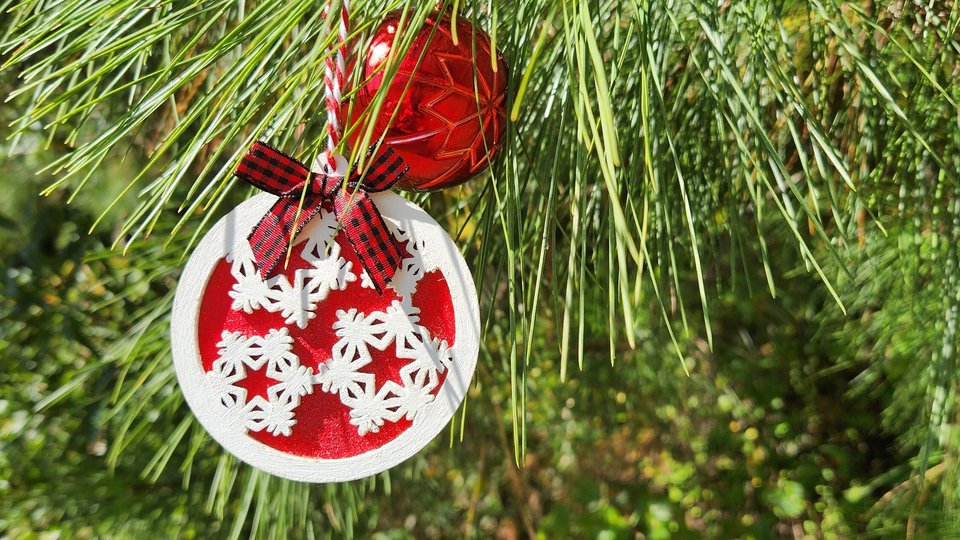 Wooden Snowflake Ornament, Layered Ornament, Snowflake Round Christmas Tree Ornament, Wooden Christmas Ornament, Red and White, Christmas
