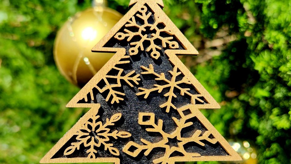 Snowflake Christmas Tree Ornament || Layered Snowflake || Retro Tree || Vintage Tree || 3D Tree Ornament || 3D Snowflake Ornament