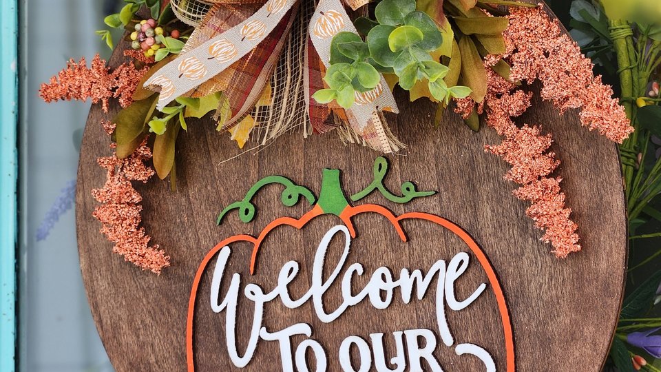 Pumpkin Door Hanger, Fall Door Sign, Welcome To Our Patch Sign, Thanksgiving Door Hanger, Autumn Welcome Sign, Halloween Door Sign, 3D sign