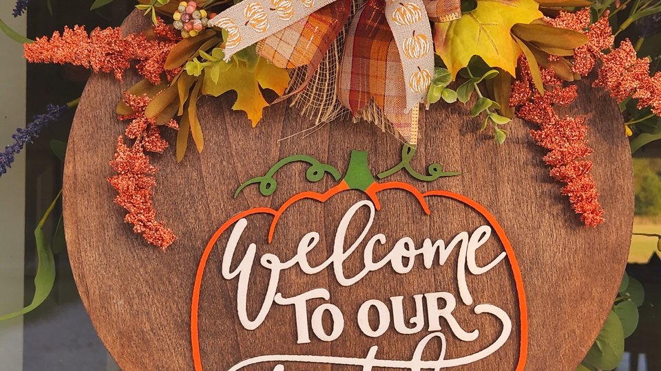 Pumpkin Door Hanger, Fall Door Sign, Welcome To Our Patch Sign, Thanksgiving Door Hanger, Autumn Welcome Sign, Halloween Door Sign, 3D sign
