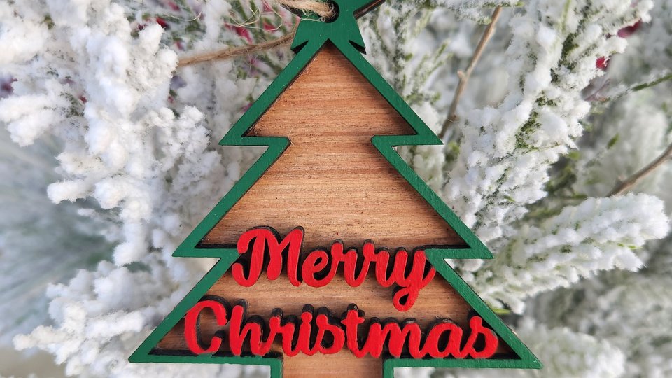 3D Wood Ornament, Merry Christmas Ornament, Red And Green Ornament, Wood Ornament, Layered Ornament, Retro Ornament, Modern Ornament, 3D