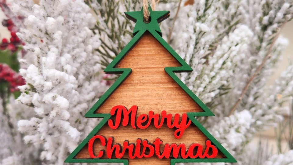3D Wood Ornament, Merry Christmas Ornament, Red And Green Ornament, Wood Ornament, Layered Ornament, Retro Ornament, Modern Ornament, 3D