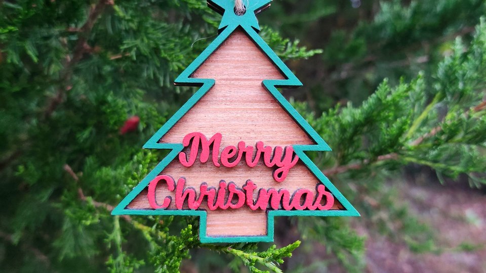 3D Wood Ornament, Merry Christmas Ornament, Red And Green Ornament, Wood Ornament, Layered Ornament, Retro Ornament, Modern Ornament, 3D