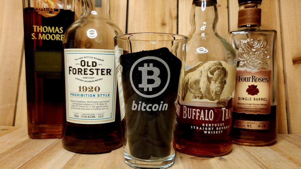 Bitcoin Glass, Bitcoin Beer Glass, Bitcoin Pint Glass, Bitcoin Gift