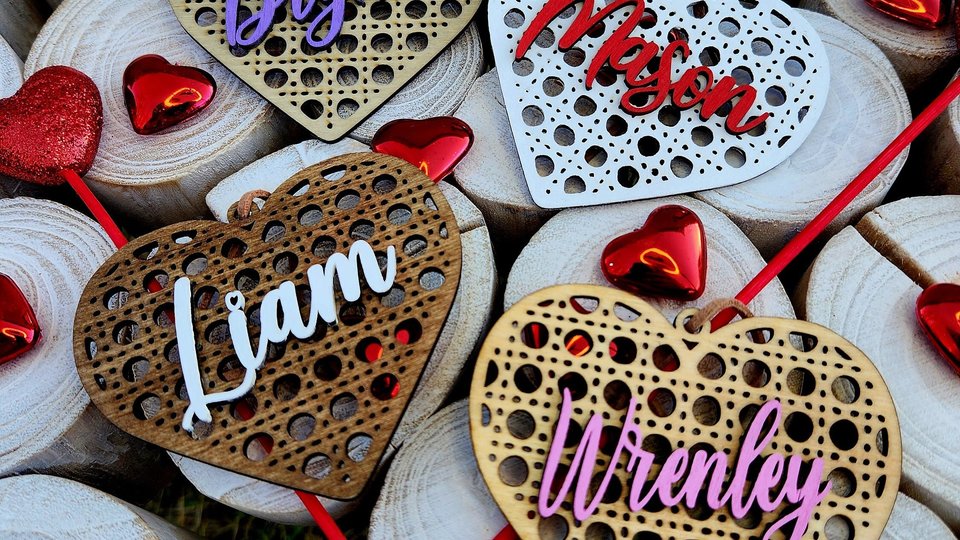 Valentine's Day Tags, Custom Valentines Day Basket Tags, Wooden Name Tags, Valentine Heart Tag, Rattan Cane Gift Tag, Gift Basket Tag, Vday
