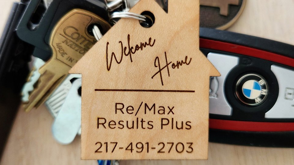 Realtor Logo Keychain || New Home Keychain || VRBO Keychain || AIR BNB Keychain || Bulk Keychains || Cabin Keychain || Short Term Rental