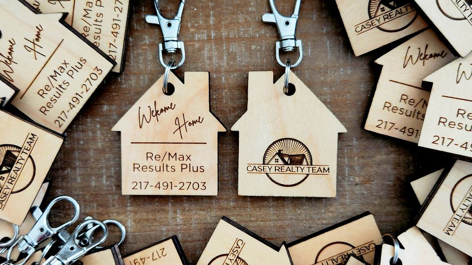 Realtor Logo Keychain || New Home Keychain || VRBO Keychain || AIR BNB Keychain || Bulk Keychains || Cabin Keychain || Short Term Rental